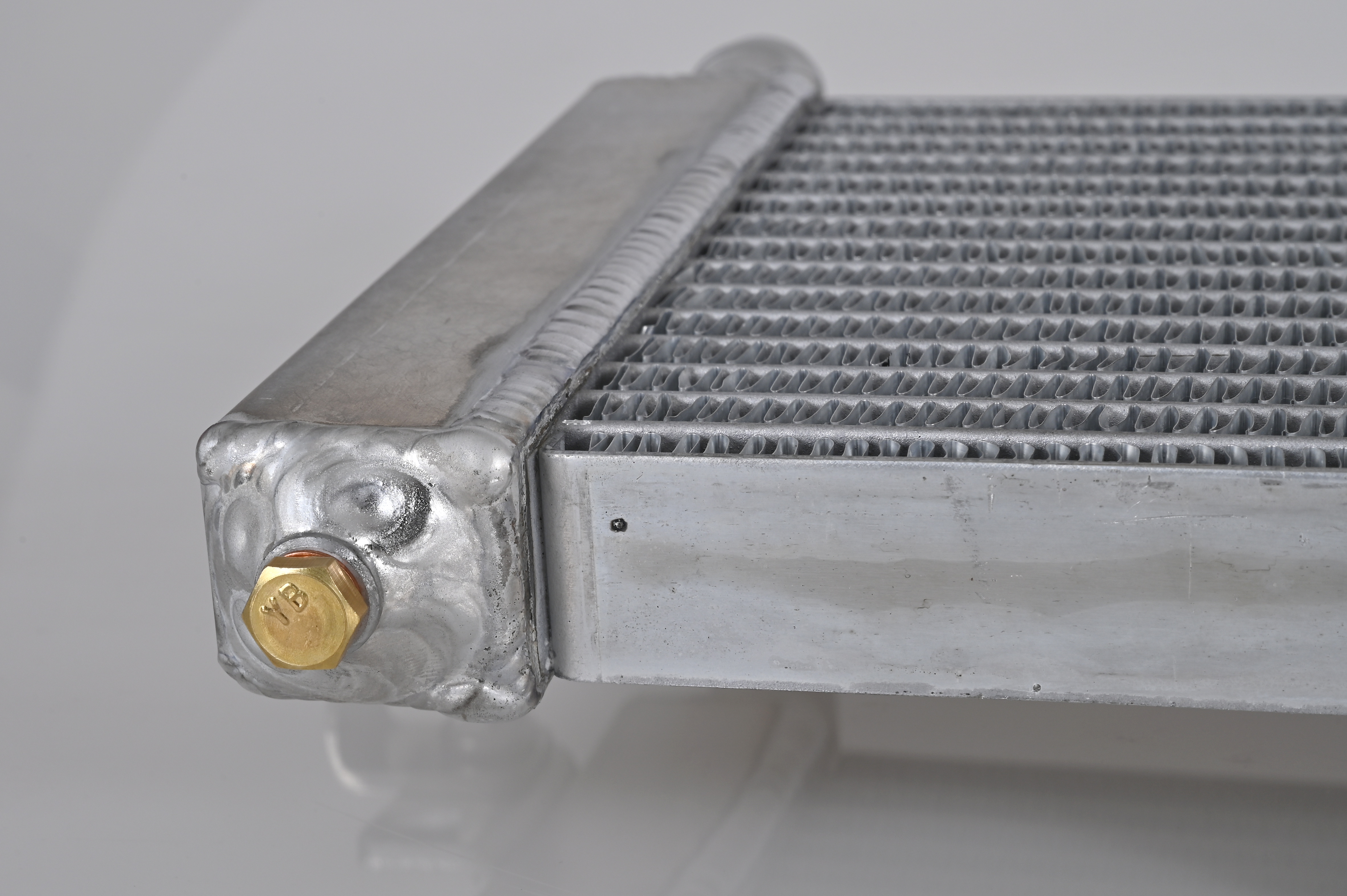ZAT Gegenkühler für WLLK für T3 1,6td JX